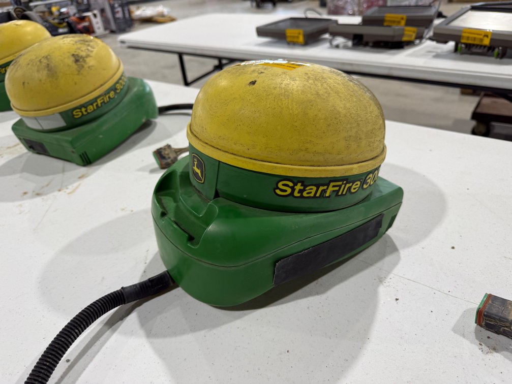 John Deere 3000 GPS Receiver