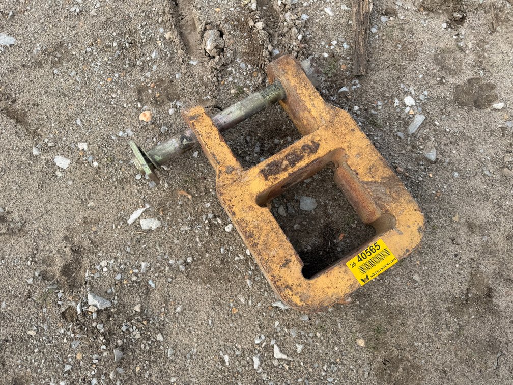 Scraper Hitch