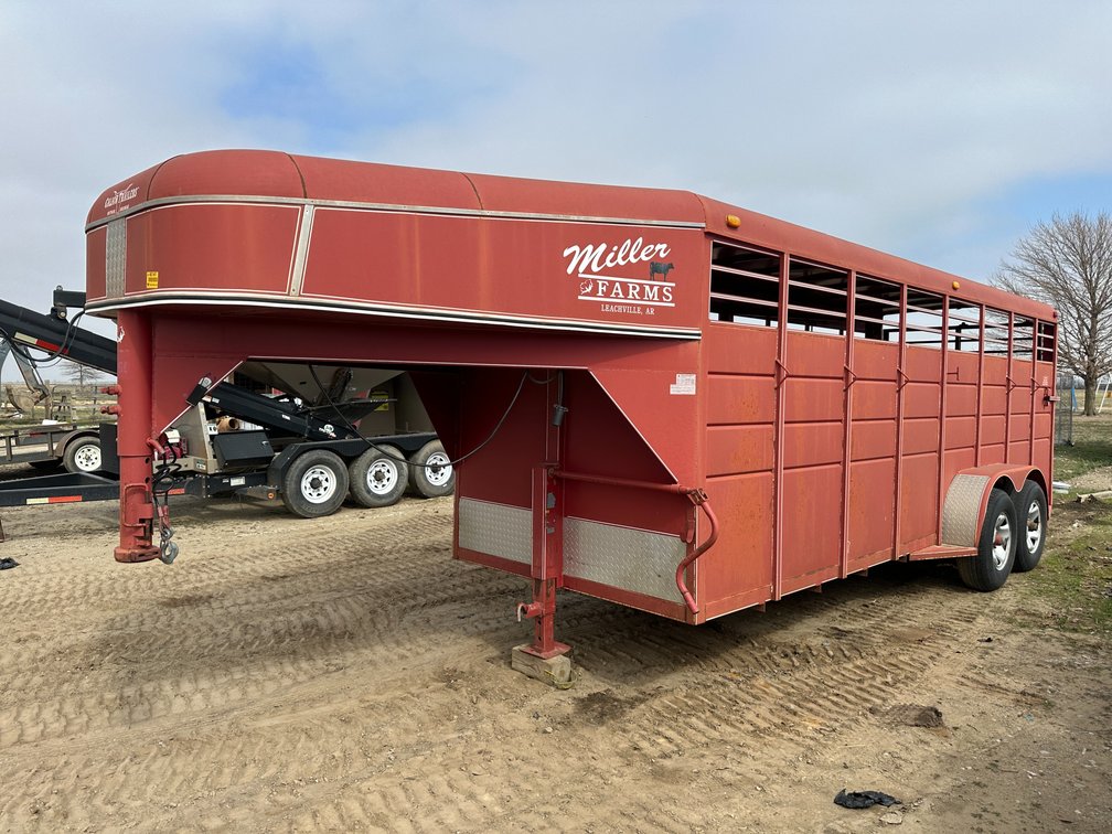 2012 Calico 20' T/A Gooseneck Livestock Trailer VIN: 4GASG2025C1000874
