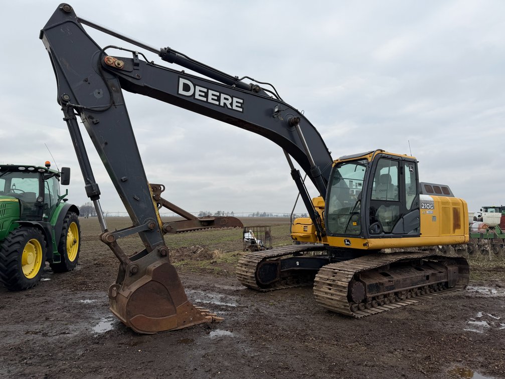 John Deere 210G Hydraulic Excavator