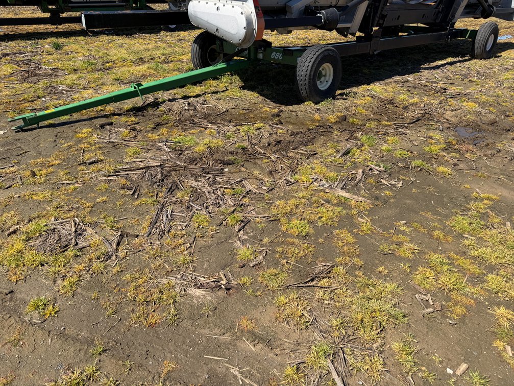 EZ Trailer 680 30' Header Trailer