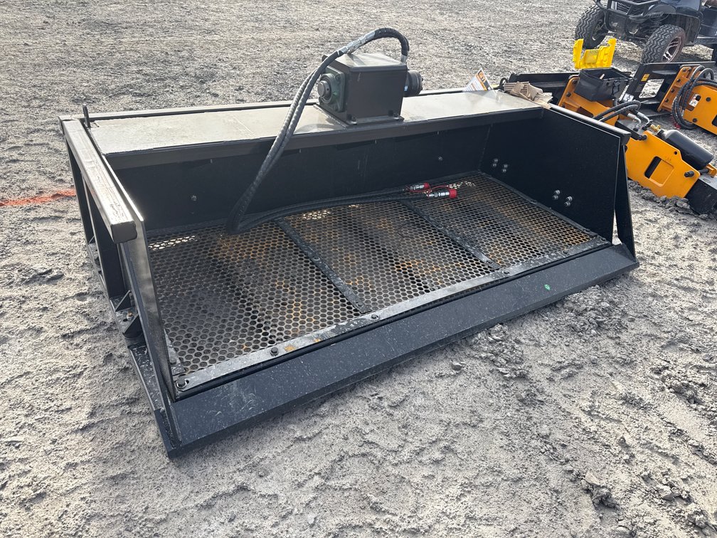 Unused GIYI VB79 79" Skid Steer Vibrating Bucket DZDD260110 INV# 41963