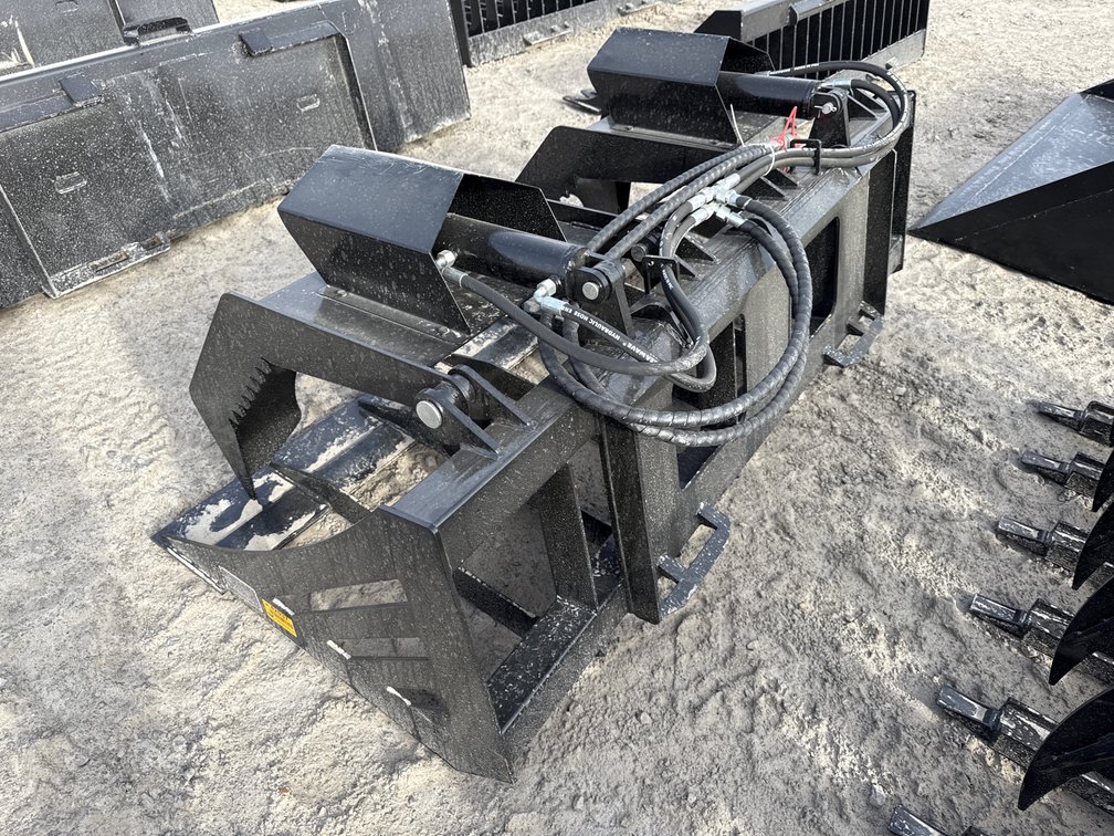 Unused GIYI HWG78 72" Skid Steer Hollow Wood Grabber INV# 42037