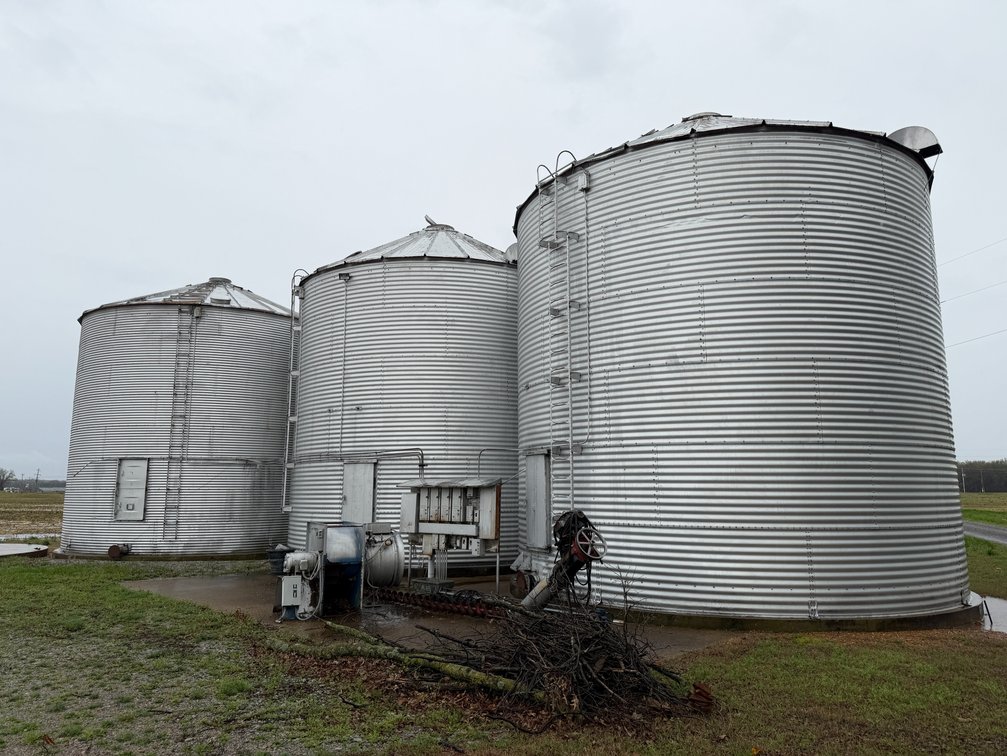 Lot of (3) 7,000 bushel Grain Bins
