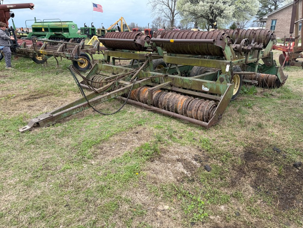 John Deere 970 22' Cultimulcher *Gene Privett Package