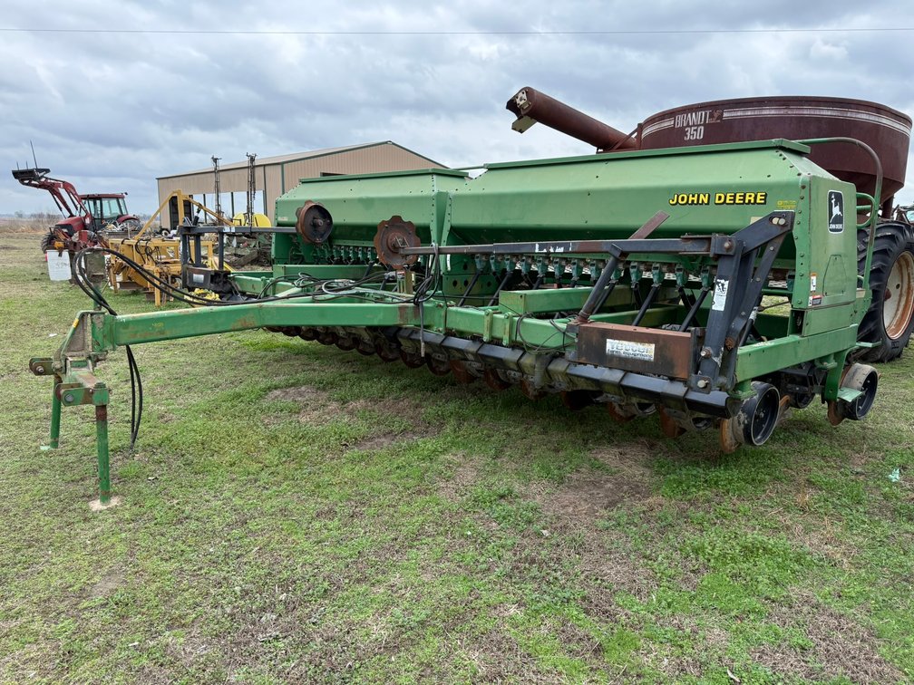John Deere 1560 20'  Grain Drill  N01560X681429 *Gene Privett Package