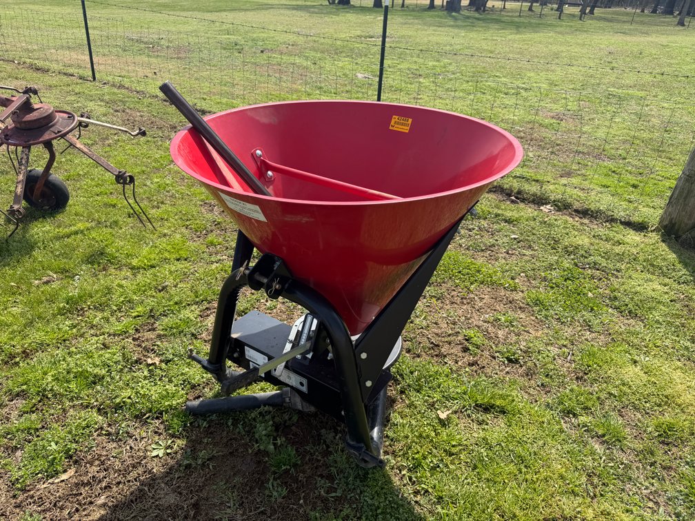 Farm Star Equipment  6bu Seeder CS6161112100