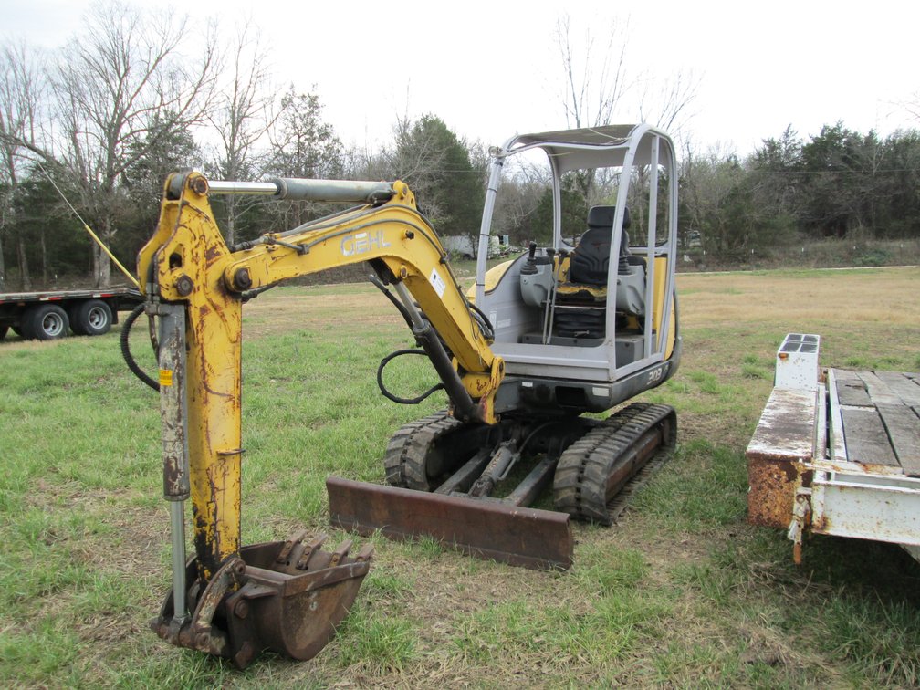 Gehl 303 Mini Excavator AD00046 INV# 37287