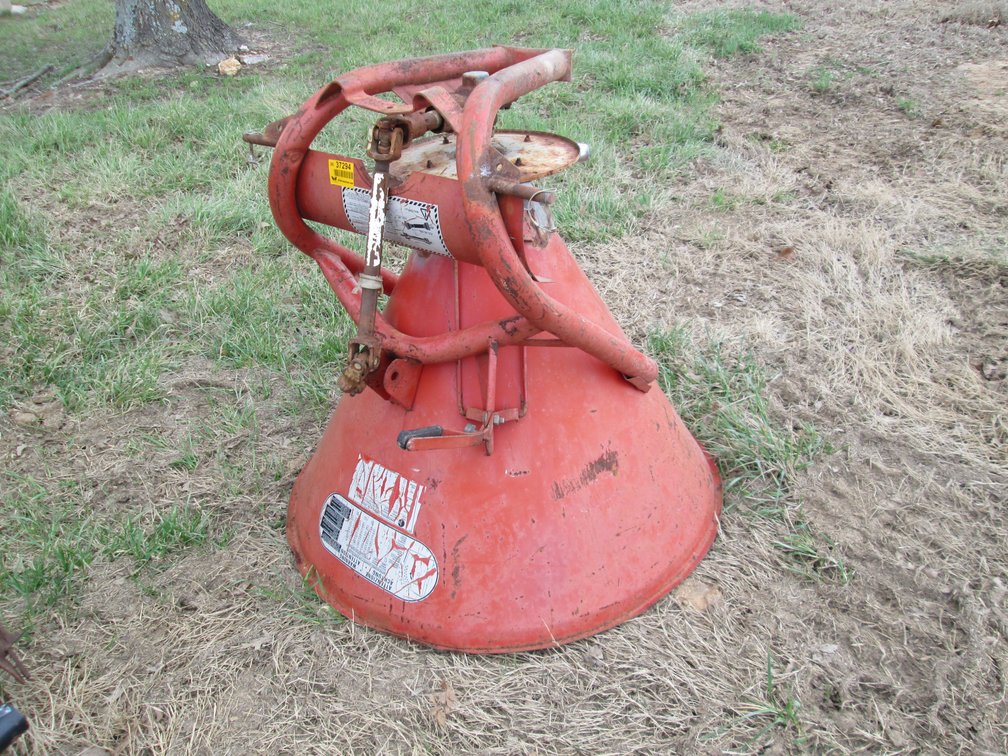 JE-CO Spreader INV# 37294