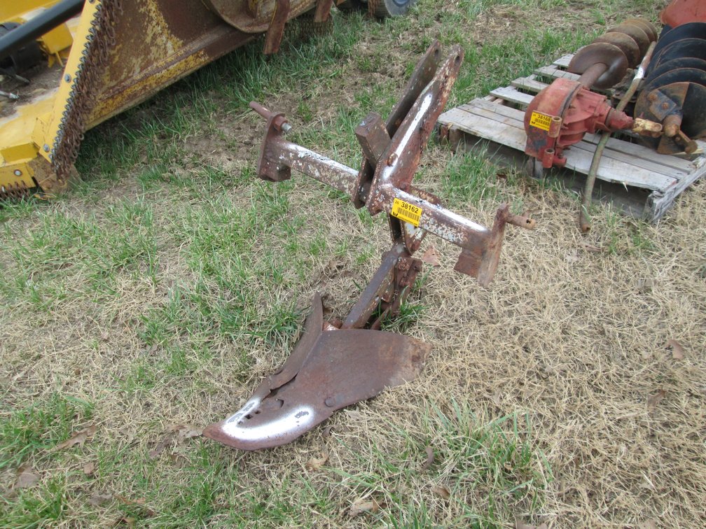 Middle Buster INV# 38162