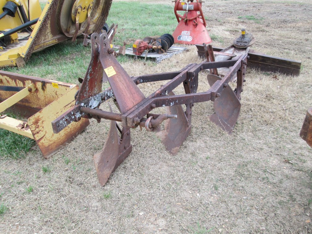 Ford 101 3-Bottom Breaking Plow 2961 INV# 38164
