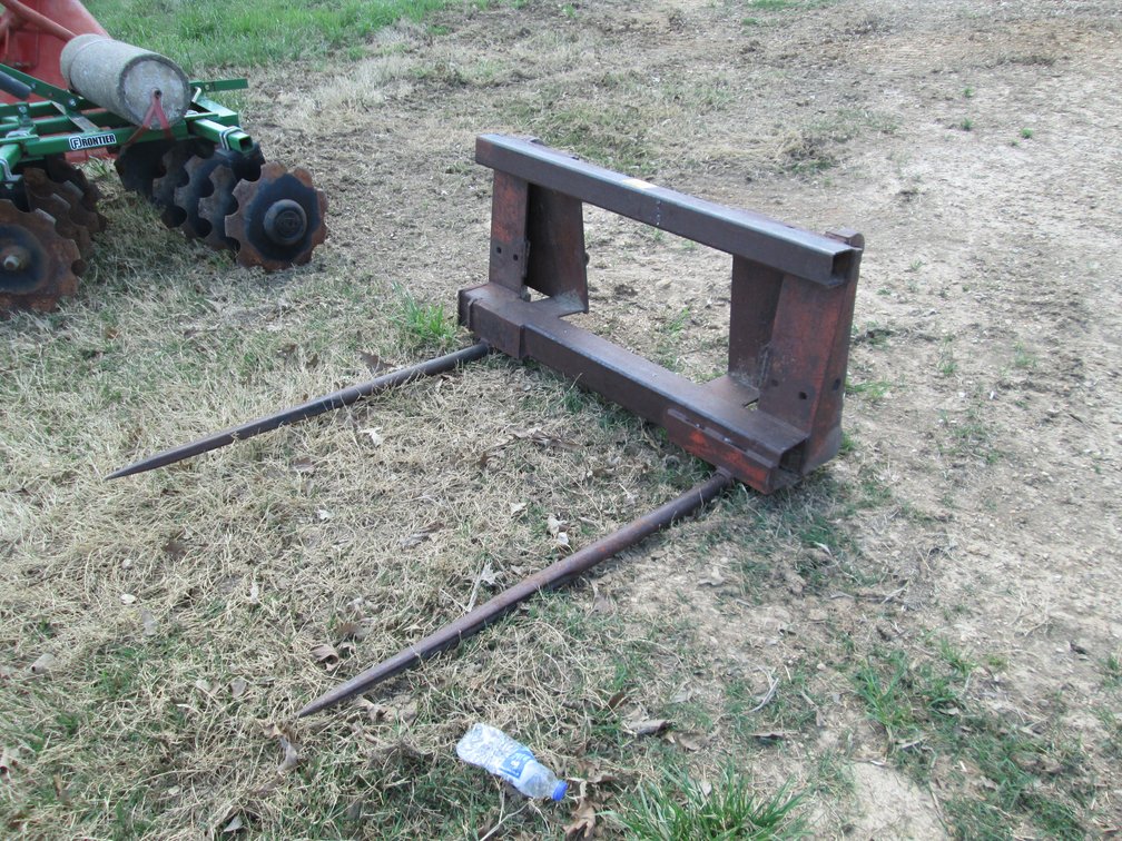Hay Spear INV# 37325