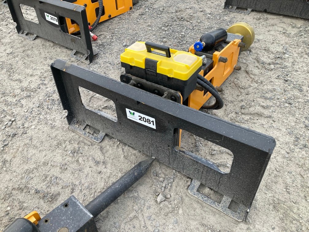 Unused GIYI D680 Skid Steer Pile Hammer DZC680260298 INV# 41986