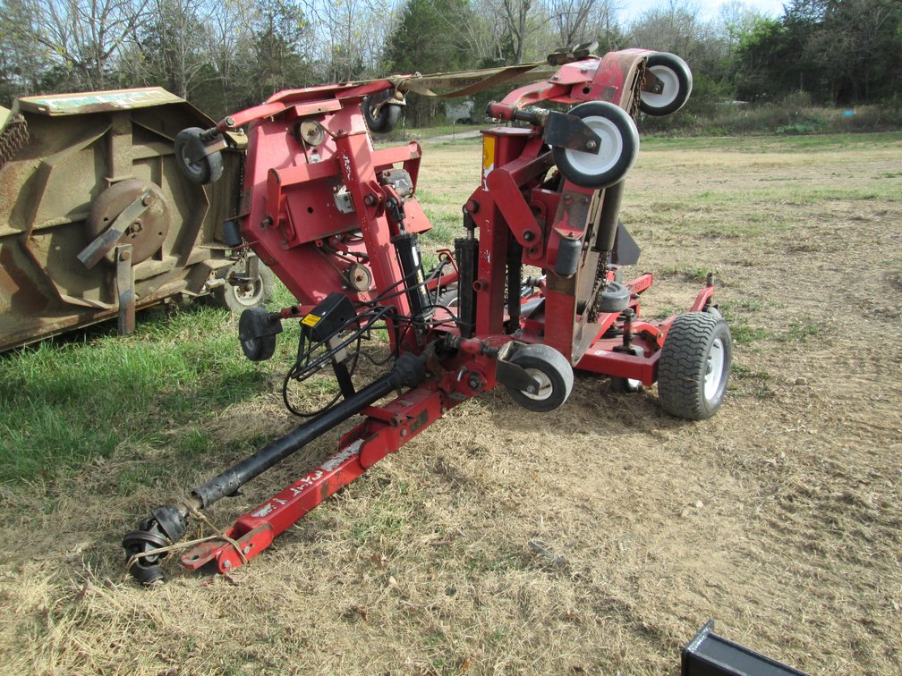 Bush Hog TD1100 12’ Batwing Finish Mower  12-D1157 INV# 44035