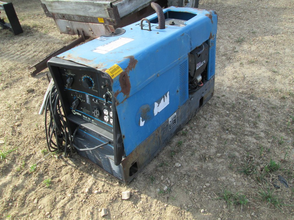 Miller  Bobcat 225 Welder INV# 44037