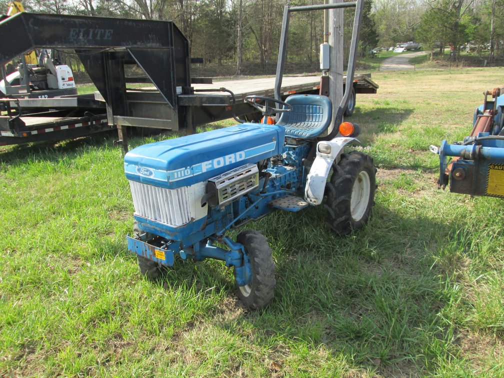 Ford 1110 4x4 Tractor INV# 44048