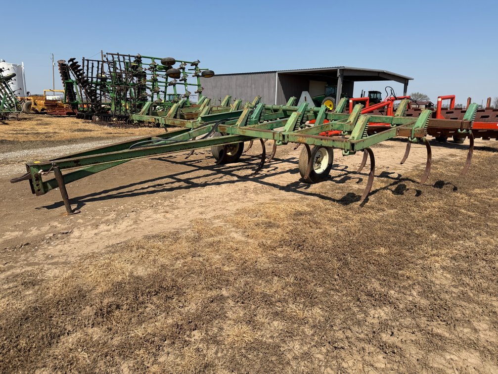 20' Chisel Plow