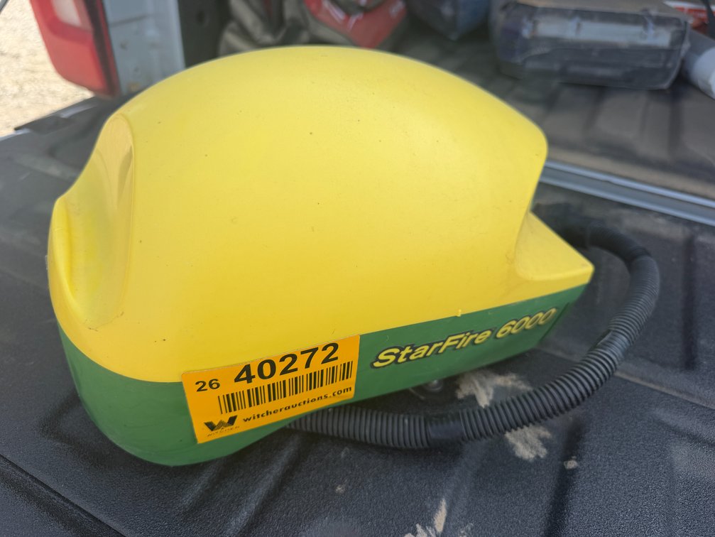 John Deere StarFire 6000 Guidance Receiver
