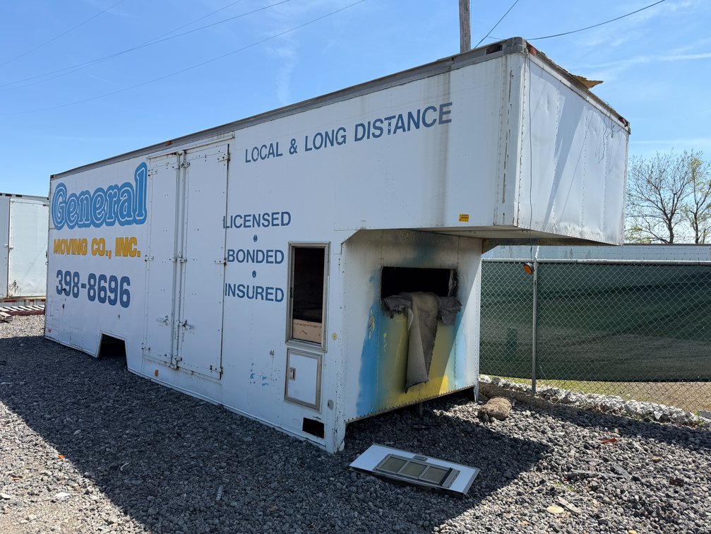 27'' Moving Truck Box