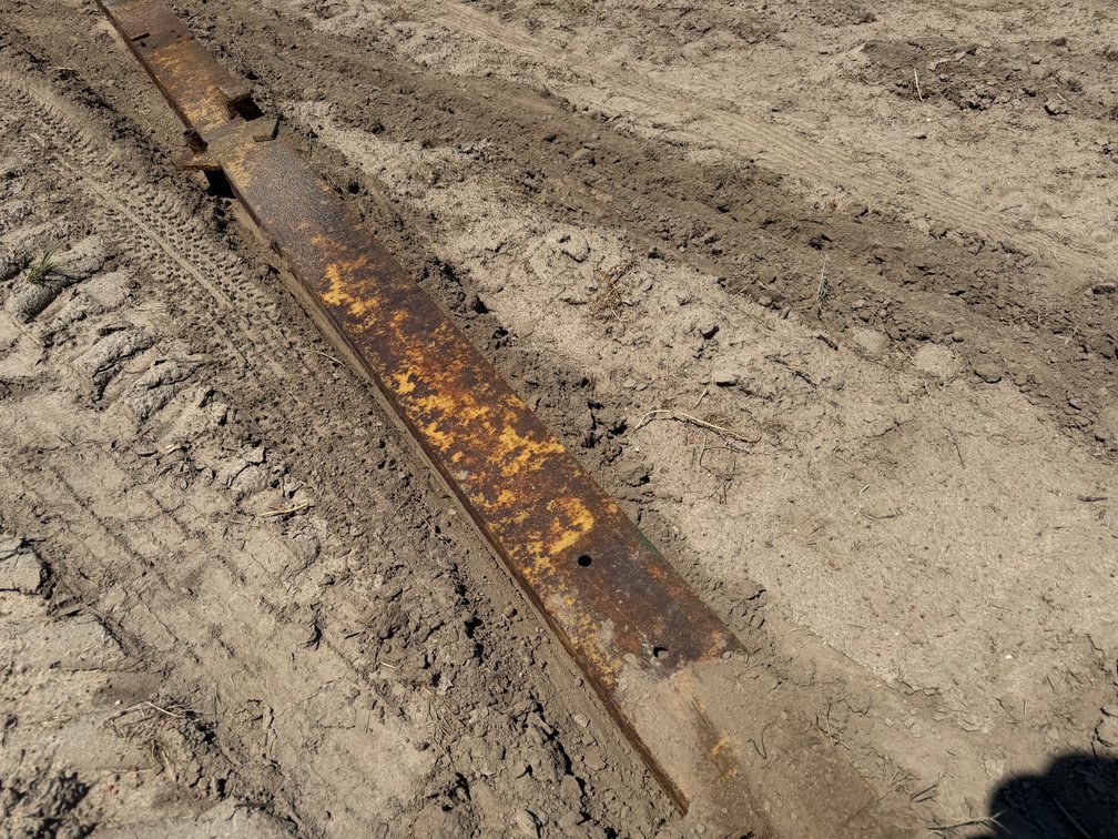 137" Tool Bar