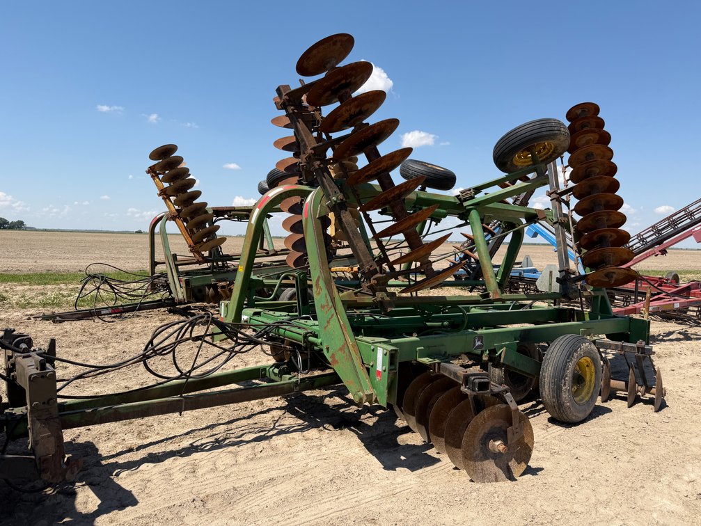 John Deere 26' Disk