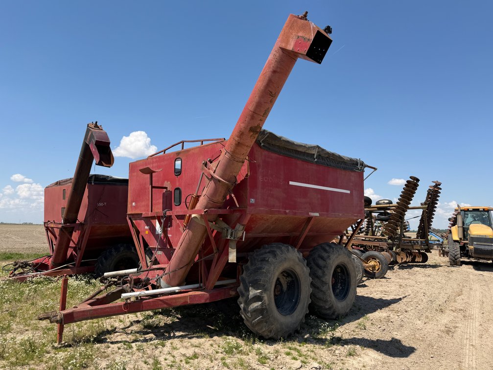 Eddins 650T Grain Cart