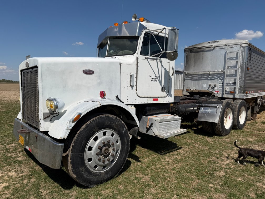 1987 Peterbilt 349 Daycab Truck Tractor VIN: 1XP4D59X8HD209542
