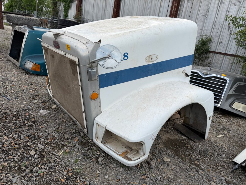 Peterbilt 377 Truck Hood