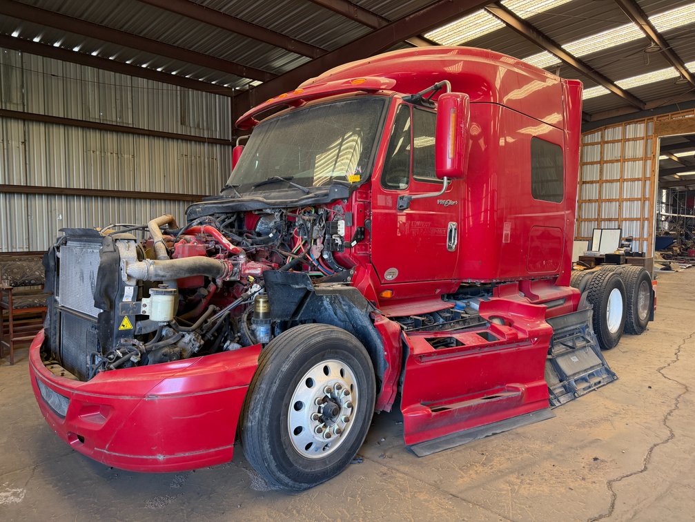 INOP 2014 International  LF687 Prostar+  T/A Sleeper Truck Tractor VIN: 3HSDJAPR4EN761757
