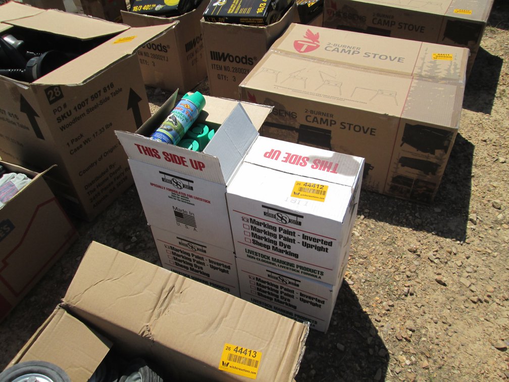 Lot of (4) Cases Green Marking Paints INV# 44412