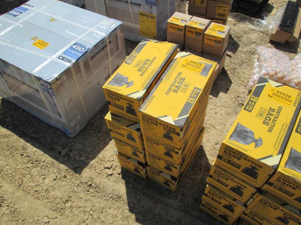 Lot of (8) Contractor Bags INV# 44429
