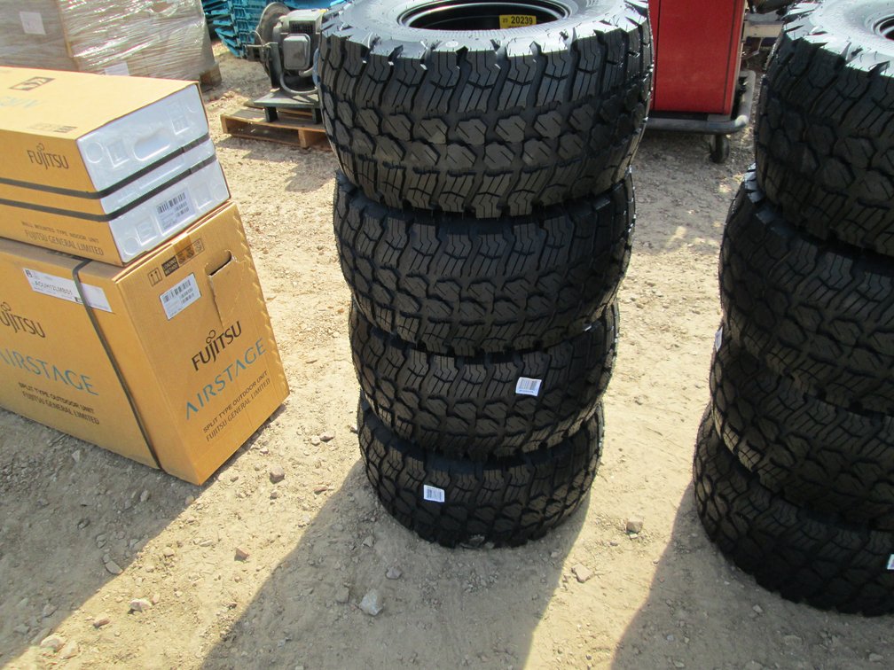 Lot of (4) 22x12.00-10 Tires INV# 20239