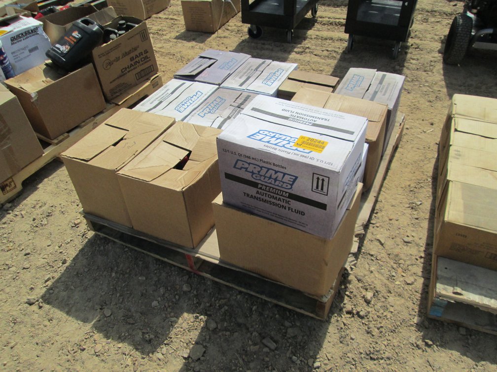 Lot of (12) Case Automatic Transmission Fluids INV# 20244