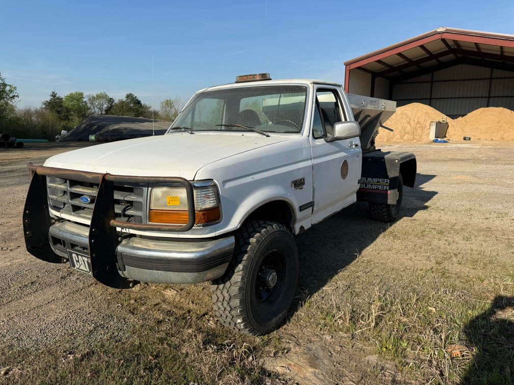 1995 Ford 350 XLT 4x4 Flatbed Truck VIN: 1FTHF36F4SEA72789