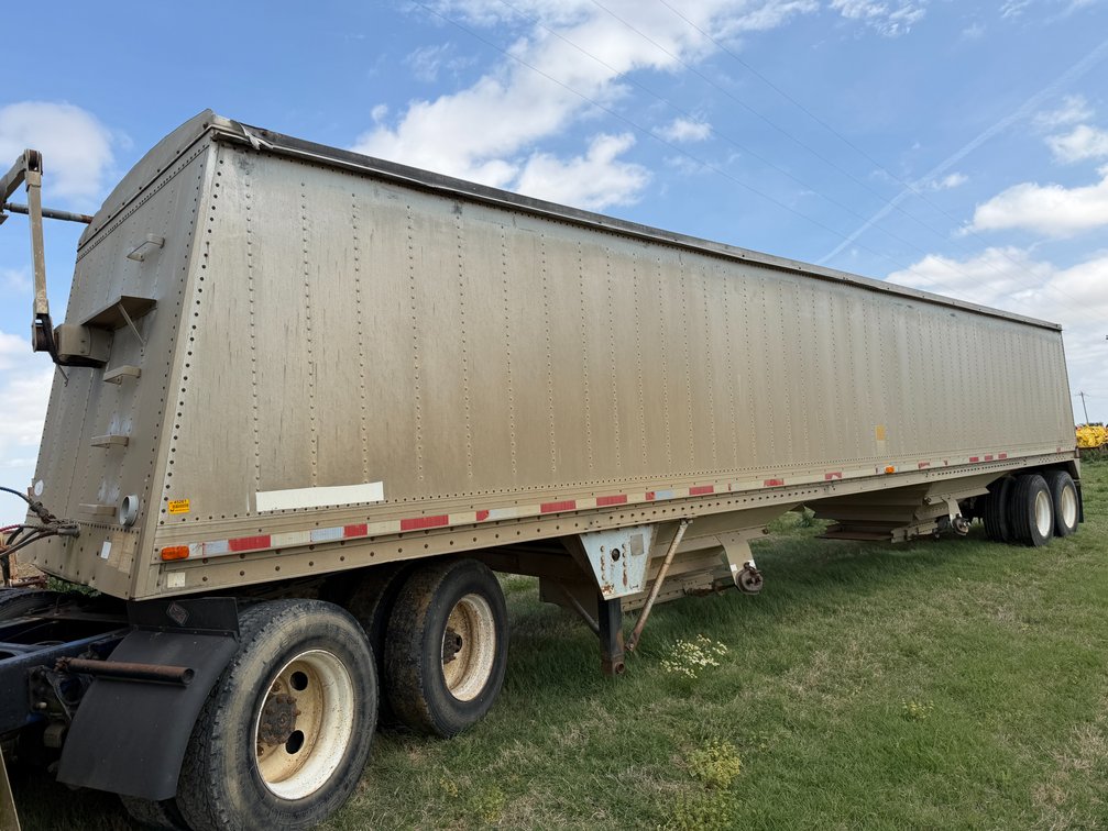 1988 Jet JDWH-100 42' Aluminum Hopper Bottom Trailer VIN: 1C19TFZE2J2212028