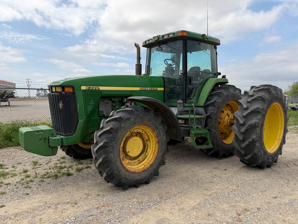 1998 John Deere 8300 MFWD Tractor