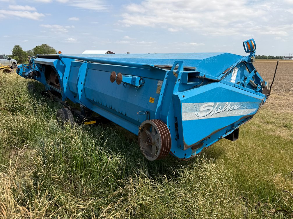 2012 Shelbourne Reynolds  RSD 28' Stripper Header