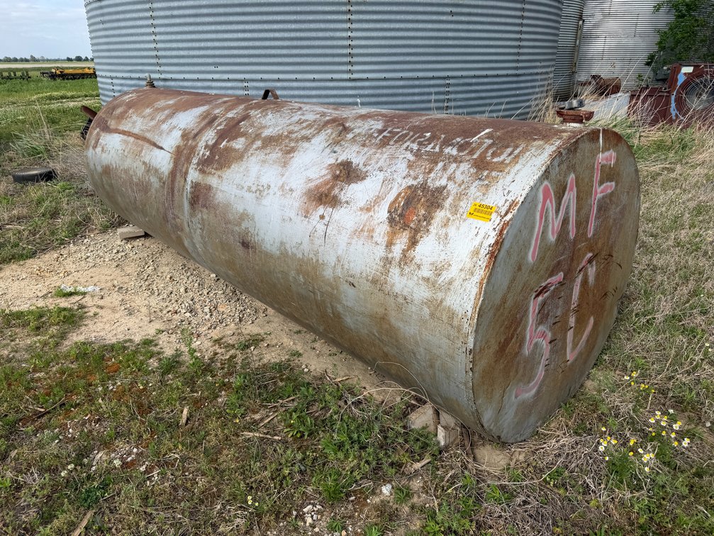 ~1,000gal Tank