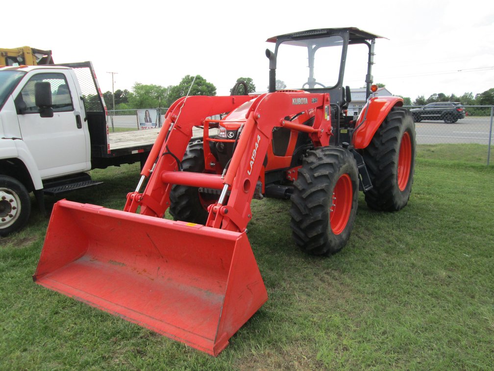 2022 Kubota  M6S 111 MFWD Tractor M6S111D51196  INV# 46151