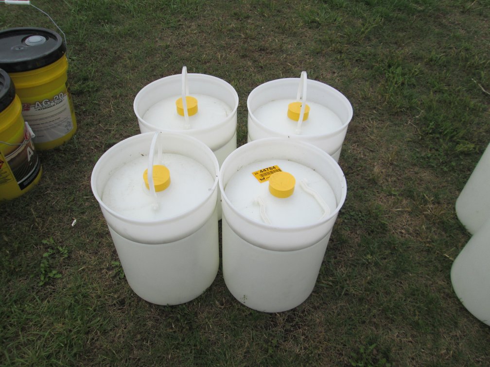 Lot of (4) 5gal Water Cans INV# 44784