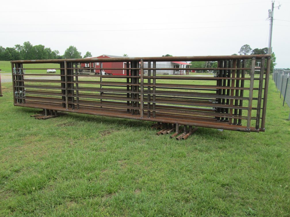 (9) Freestanding Panels (1) Gate Panel  INV# 46038