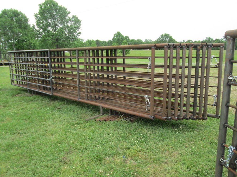 (9) Freestanding Panels (1) Gate Panel  INV# 46707