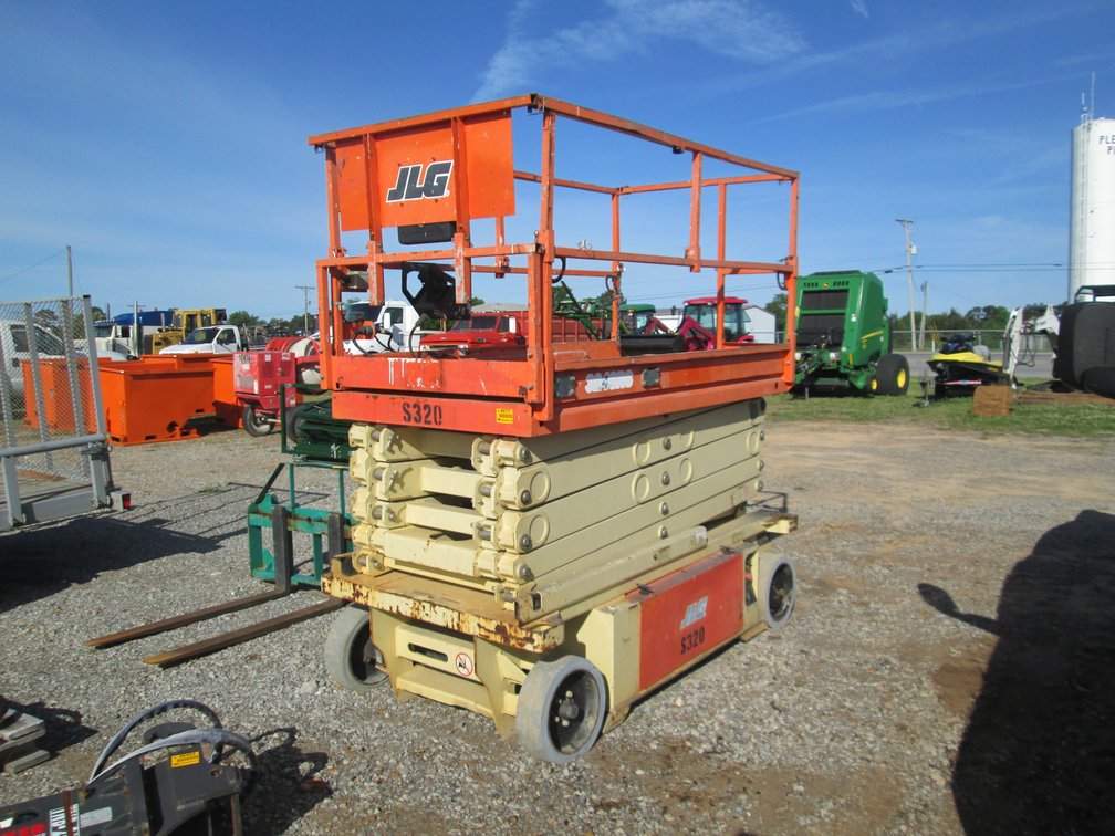 2013 JLG 3248RS  750lb cap Scissor Lift B200009805  INV# 46717