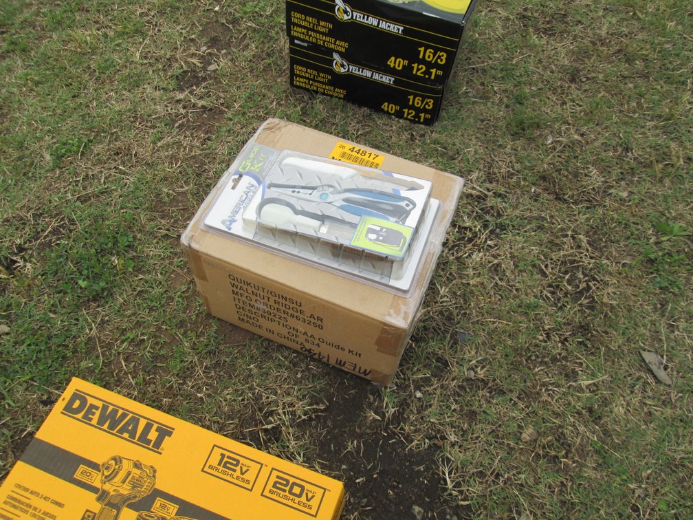 Lot of (6) Unused American Angler  Guide Kits INV# 44817