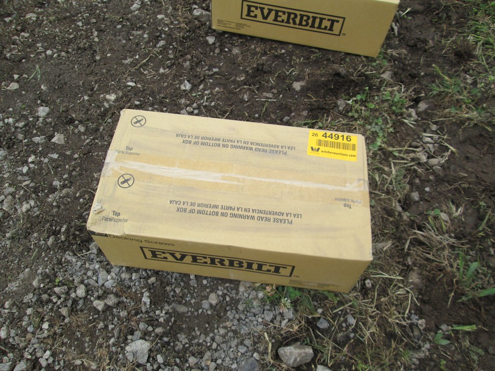 Unused Everbilt  Case of Decking Screws INV# 44916