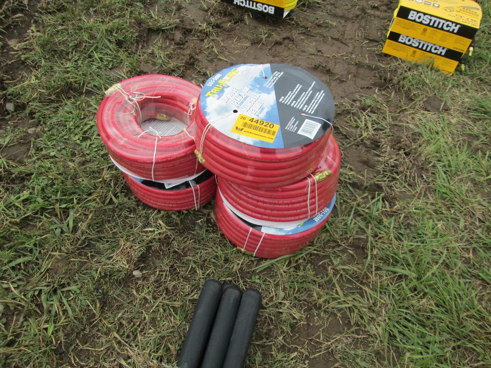 Lot of (5) Unused 5/8"x50' Air Hoses INV# 44920
