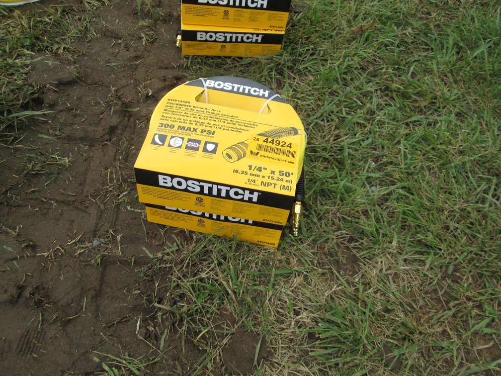 Lot of (2) Unused Bostitch  Air Hoses INV# 44924