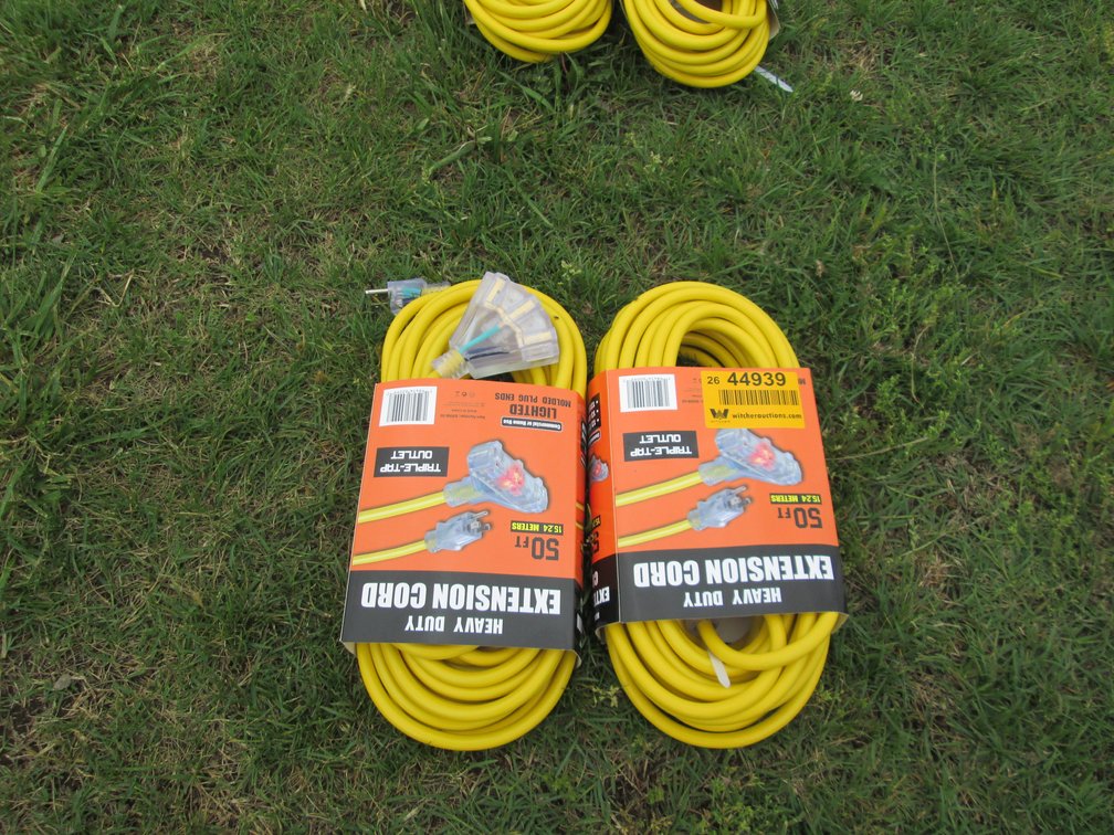 Lot of (2) Unused HD Extension Cords INV# 44939