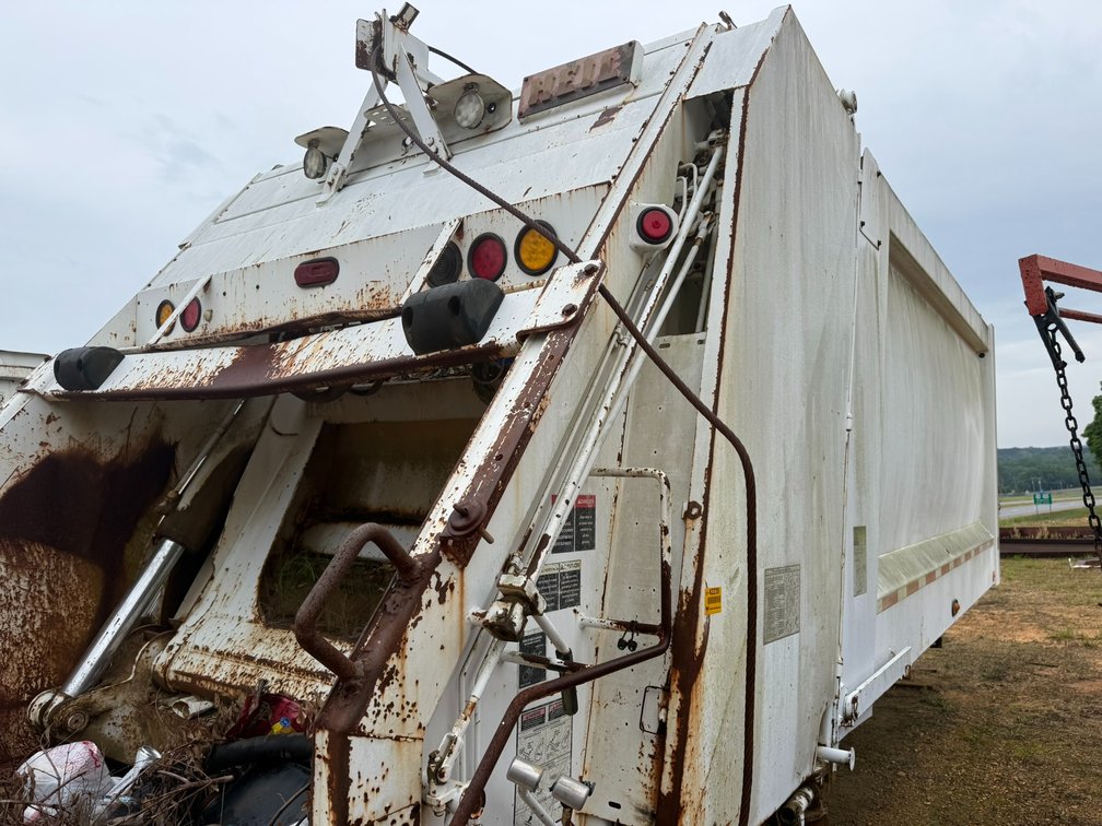 Heil 20' Garbage Truck Body