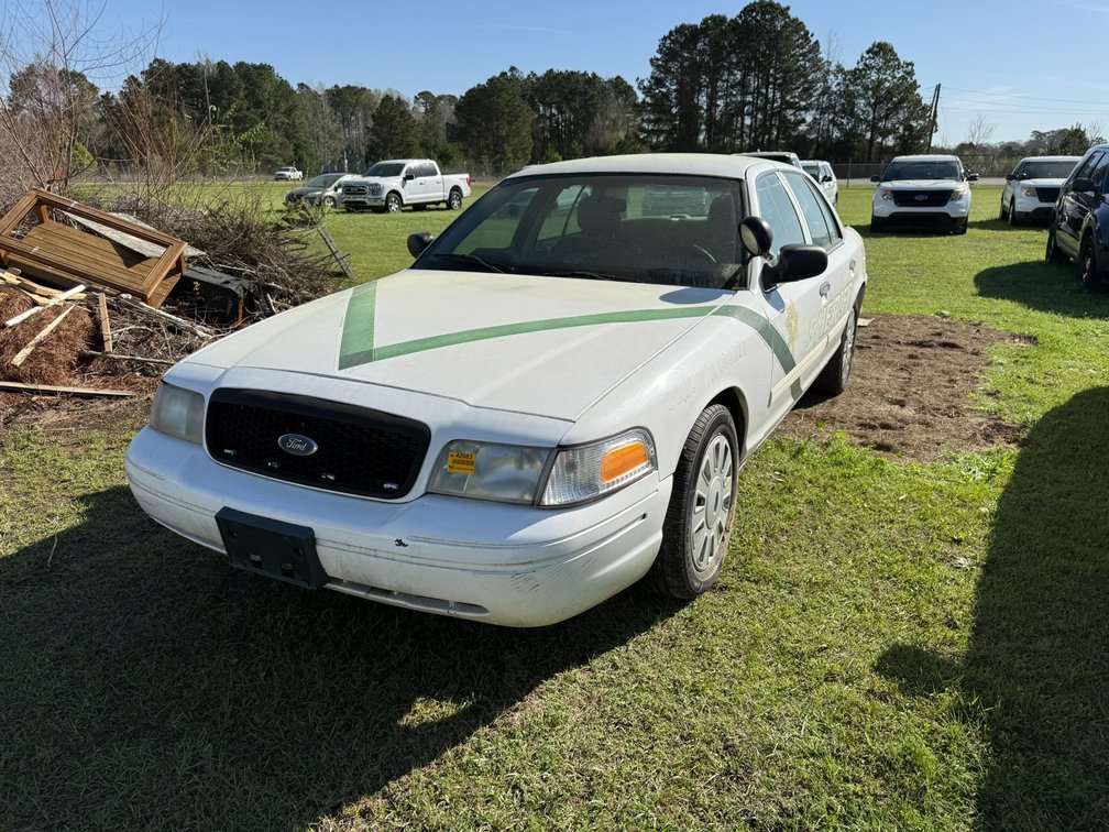 2010 Ford  Crown Victoria Sedan VIN: 2FABP7BV6AX133733
